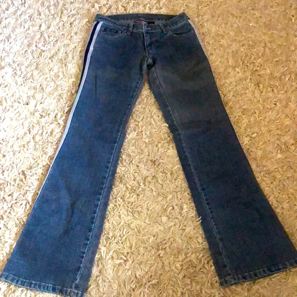 Low rise jeans